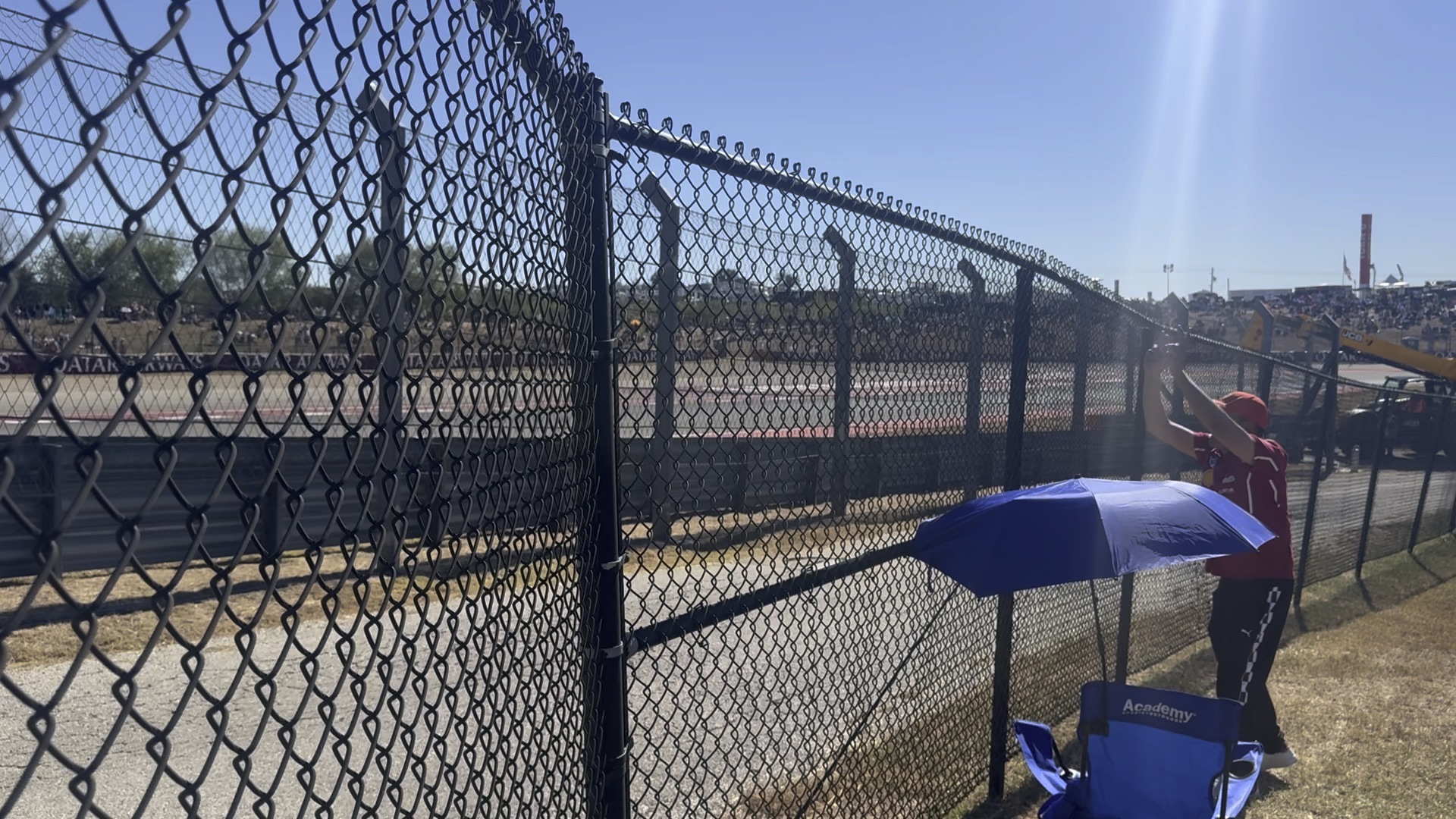 Chain link temporary fence panels on a construction site in Orlando